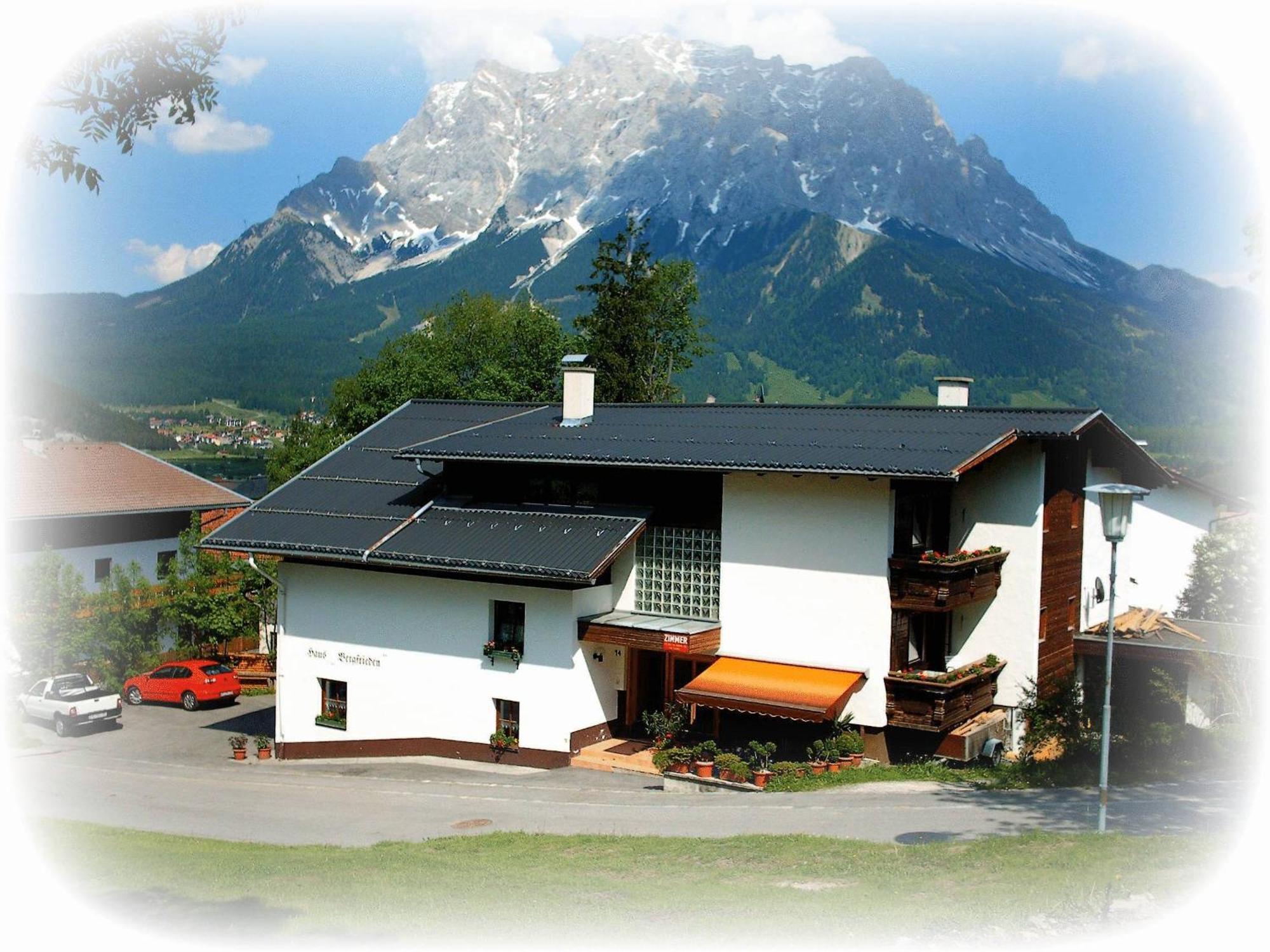 Haus Bergfrieden 호텔 레르모스 외부 사진